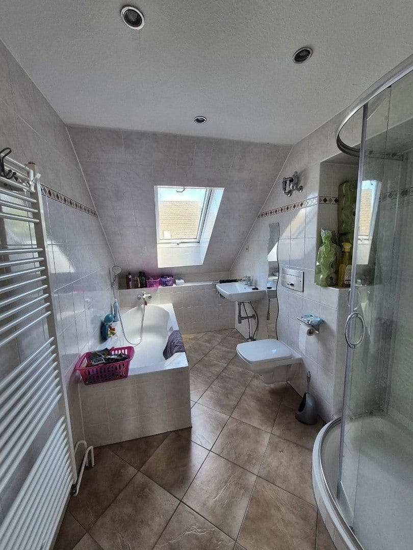 Predaj domu 135 m², pozemek 470 m², Schirpitzer Weg 24, Berlin, Berlín Predaj domu 135 m², pozemek 470 m², Schirpitzer Weg 24, Berlin, Berlín