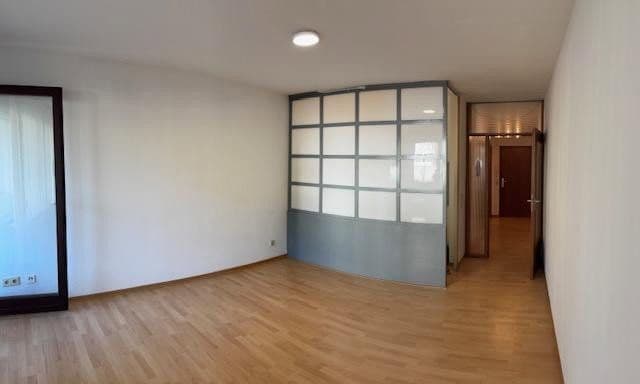 Prenájom kancelárie 36 m², Mannheim, Bádensko-Wurttembersko Prenájom kancelárie 36 m², Mannheim, Bádensko-Wurttembersko