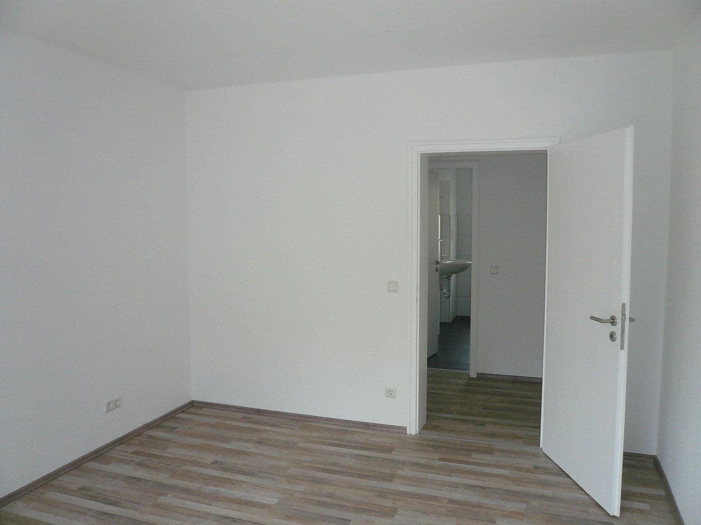 Prenájom bytu 3-izbový 64 m², Südring 45, Heiligenhaus, Severné Porýnie - Westfálsko Prenájom bytu 3-izbový 64 m², Südring 45, Heiligenhaus, Severné Porýnie - Westfálsko