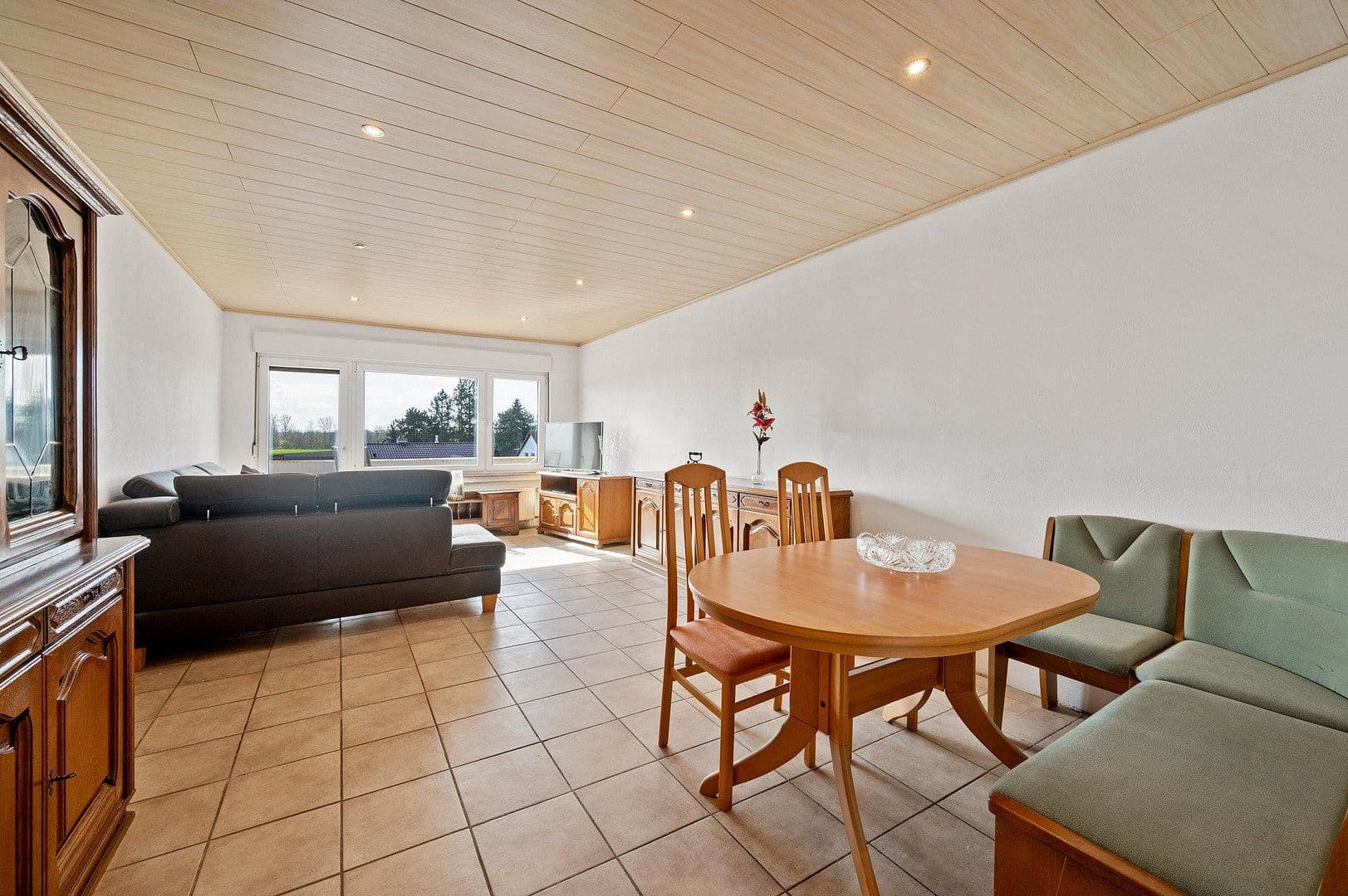 Predaj bytu 3-izbový 83 m², Richard-Wagner-Straße 2, Biblis, Hesensko Predaj bytu 3-izbový 83 m², Richard-Wagner-Straße 2, Biblis, Hesensko