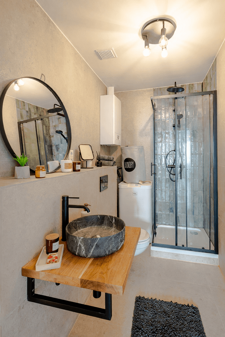 Predaj bytu 2-izbový 43 m², Bremen, Brémy Predaj bytu 2-izbový 43 m², Bremen, Brémy