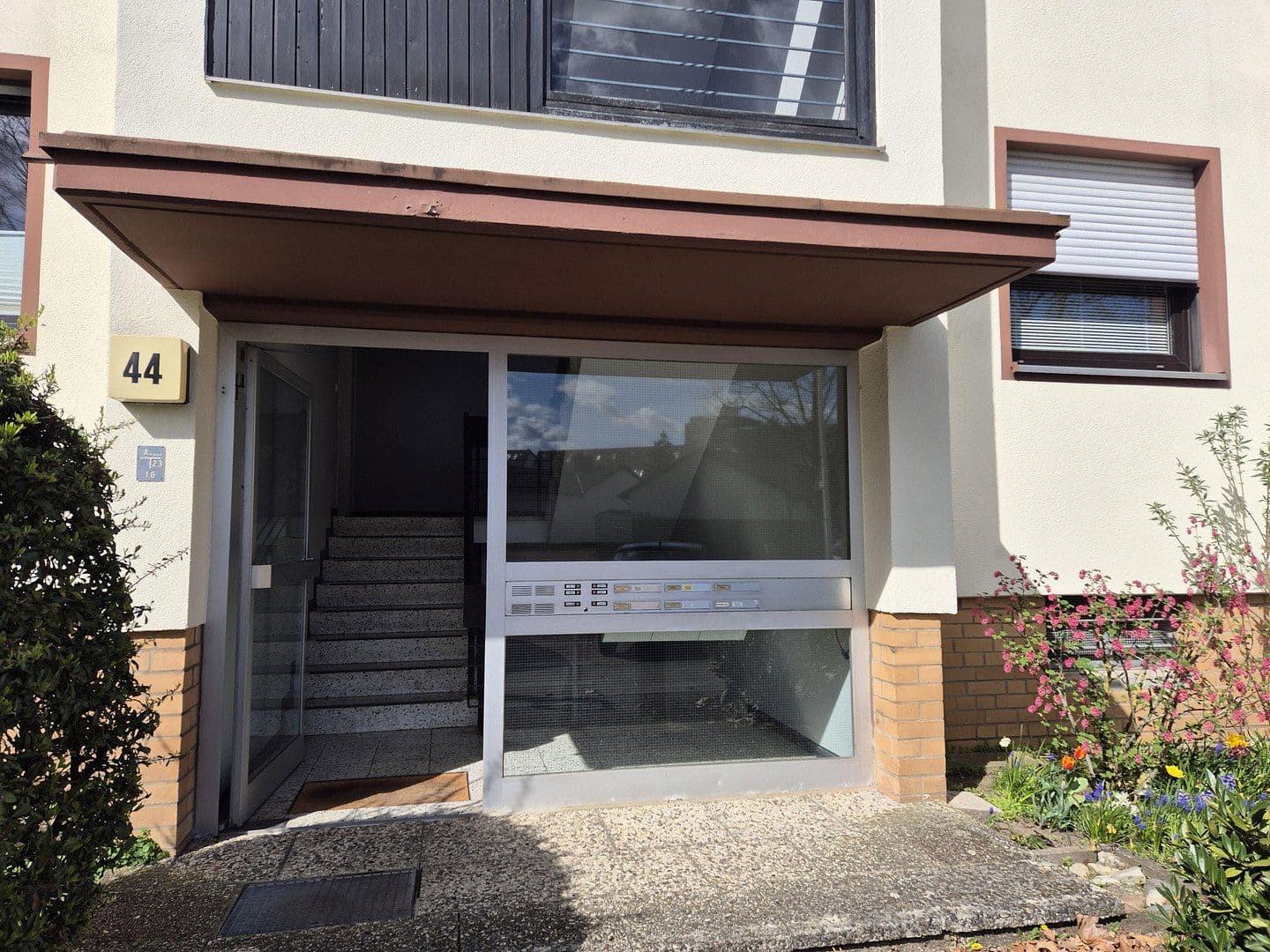 Predaj bytu 2-izbový 73 m², Hannover, Dolné Sasko Predaj bytu 2-izbový 73 m², Hannover, Dolné Sasko