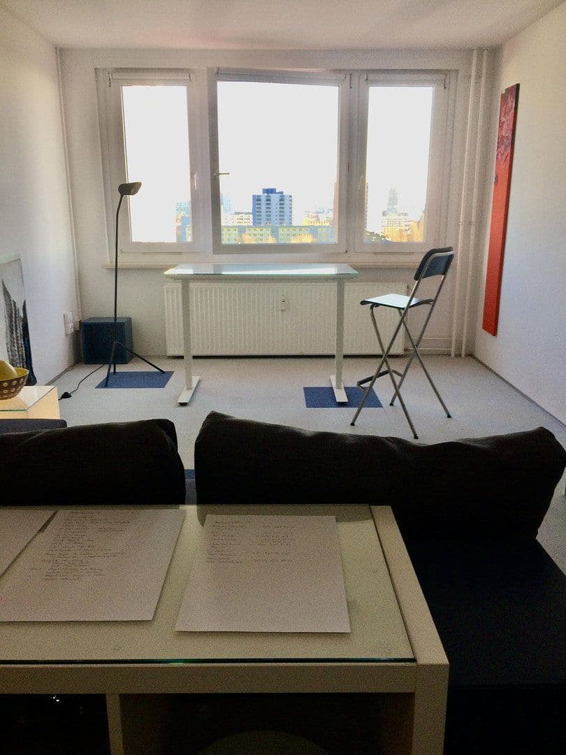 Prenájom bytu 1-izbový 33 m², Holzmarktstr 75, Berlin, Berlín Prenájom bytu 1-izbový 33 m², Holzmarktstr 75, Berlin, Berlín