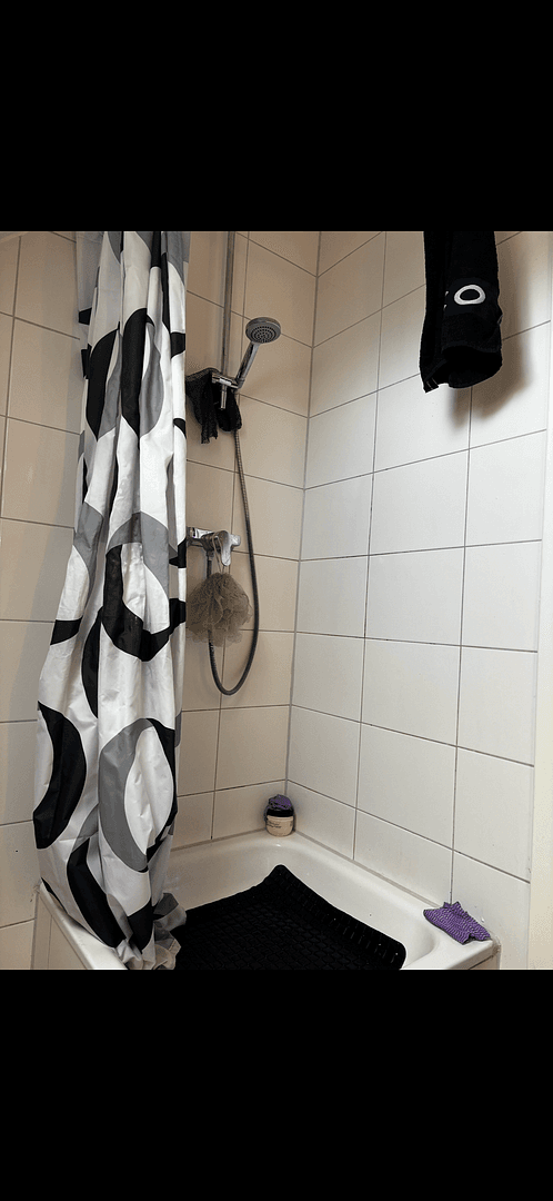 Prenájom bytu 1-izbový 40 m², Hamburger Straße 1, Dortmund, Severné Porýnie - Westfálsko Prenájom bytu 1-izbový 40 m², Hamburger Straße 1, Dortmund, Severné Porýnie - Westfálsko