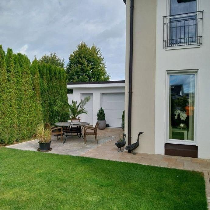 Predaj domu 230 m², pozemek 621 m², Bellenberg, Bavorsko Predaj domu 230 m², pozemek 621 m², Bellenberg, Bavorsko