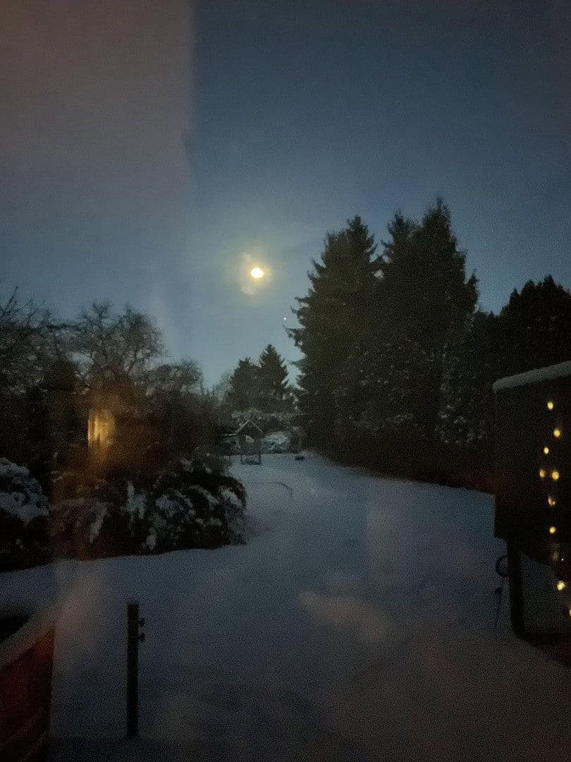 Predaj domu 324 m², pozemek 1.787 m², Potsdam, Brandenbursko Predaj domu 324 m², pozemek 1.787 m², Potsdam, Brandenbursko