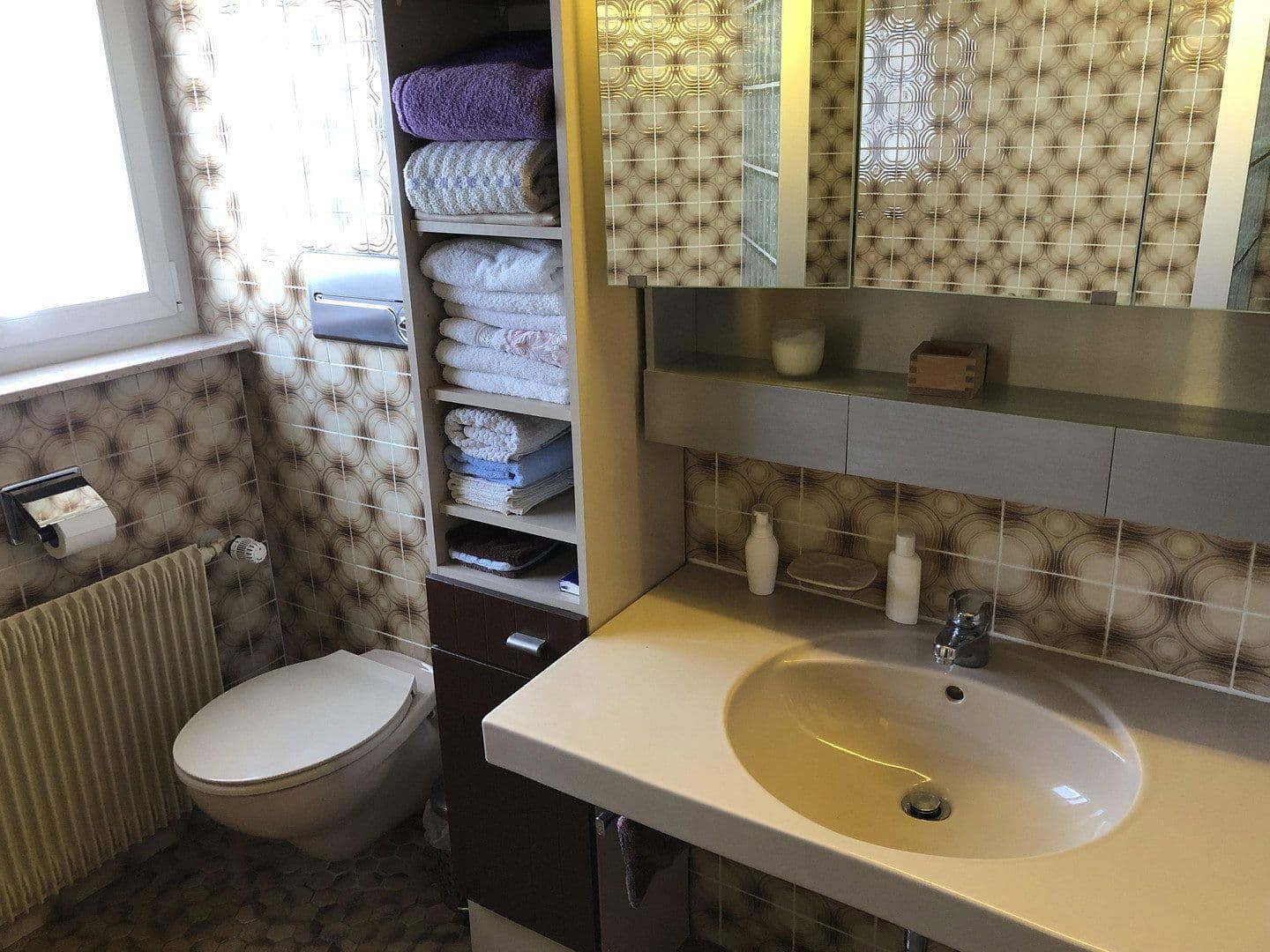 Predaj domu 174 m², pozemek 349 m², Hauffstrasse 2, Affalterbach, Bádensko-Wurttembersko Predaj domu 174 m², pozemek 349 m², Hauffstrasse 2, Affalterbach, Bádensko-Wurttembersko