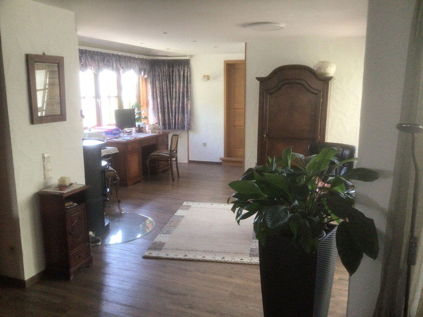 Predaj domu 174 m², pozemek 349 m², Hauffstrasse 2, Affalterbach, Bádensko-Wurttembersko Predaj domu 174 m², pozemek 349 m², Hauffstrasse 2, Affalterbach, Bádensko-Wurttembersko