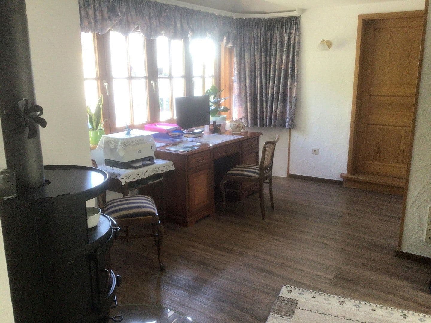 Predaj domu 174 m², pozemek 349 m², Hauffstrasse 2, Affalterbach, Bádensko-Wurttembersko Predaj domu 174 m², pozemek 349 m², Hauffstrasse 2, Affalterbach, Bádensko-Wurttembersko