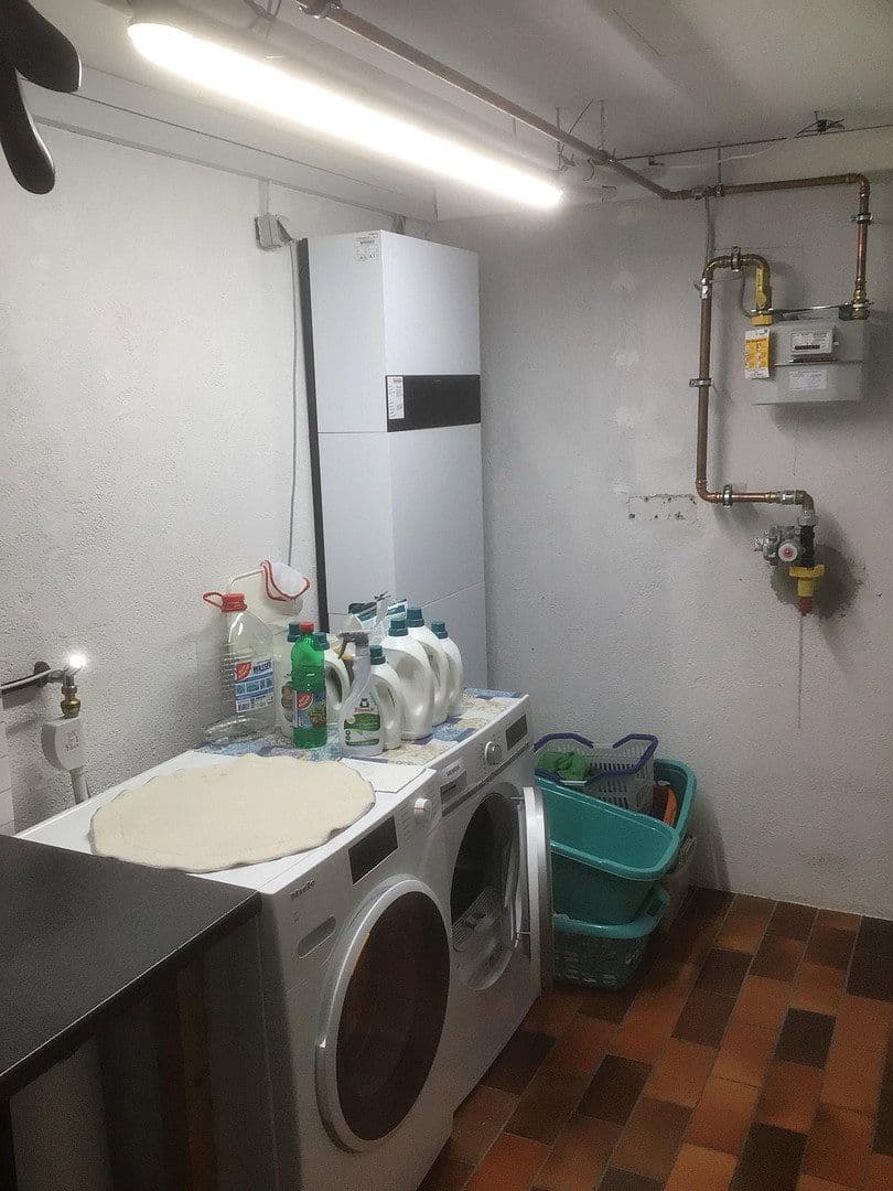 Predaj domu 174 m², pozemek 349 m², Hauffstrasse 2, Affalterbach, Bádensko-Wurttembersko Predaj domu 174 m², pozemek 349 m², Hauffstrasse 2, Affalterbach, Bádensko-Wurttembersko