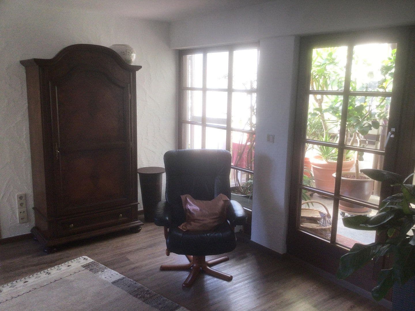 Predaj domu 174 m², pozemek 349 m², Hauffstrasse 2, Affalterbach, Bádensko-Wurttembersko Predaj domu 174 m², pozemek 349 m², Hauffstrasse 2, Affalterbach, Bádensko-Wurttembersko