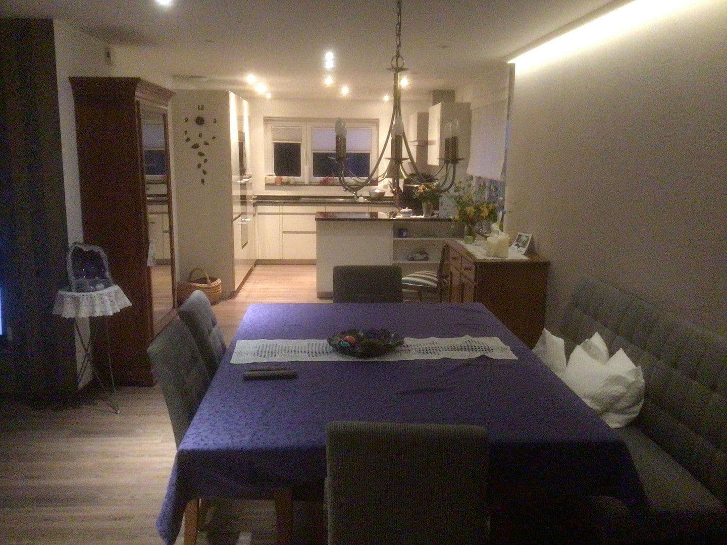 Predaj domu 174 m², pozemek 349 m², Hauffstrasse 2, Affalterbach, Bádensko-Wurttembersko Predaj domu 174 m², pozemek 349 m², Hauffstrasse 2, Affalterbach, Bádensko-Wurttembersko