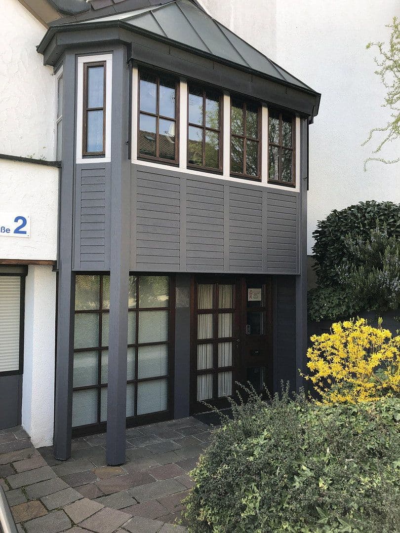 Predaj domu 174 m², pozemek 349 m², Hauffstrasse 2, Affalterbach, Bádensko-Wurttembersko Predaj domu 174 m², pozemek 349 m², Hauffstrasse 2, Affalterbach, Bádensko-Wurttembersko