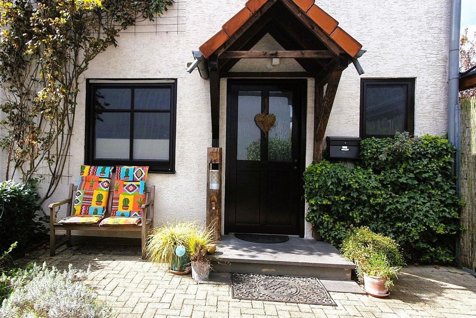 Predaj domu 144 m², pozemek 346 m², Köln Weiler, Severné Porýnie - Westfálsko Predaj domu 144 m², pozemek 346 m², Köln Weiler, Severné Porýnie - Westfálsko