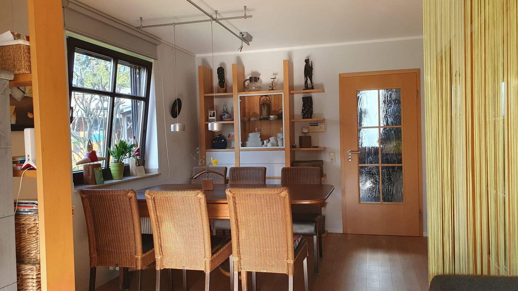 Predaj domu 144 m², pozemek 346 m², Köln Weiler, Severné Porýnie - Westfálsko Predaj domu 144 m², pozemek 346 m², Köln Weiler, Severné Porýnie - Westfálsko