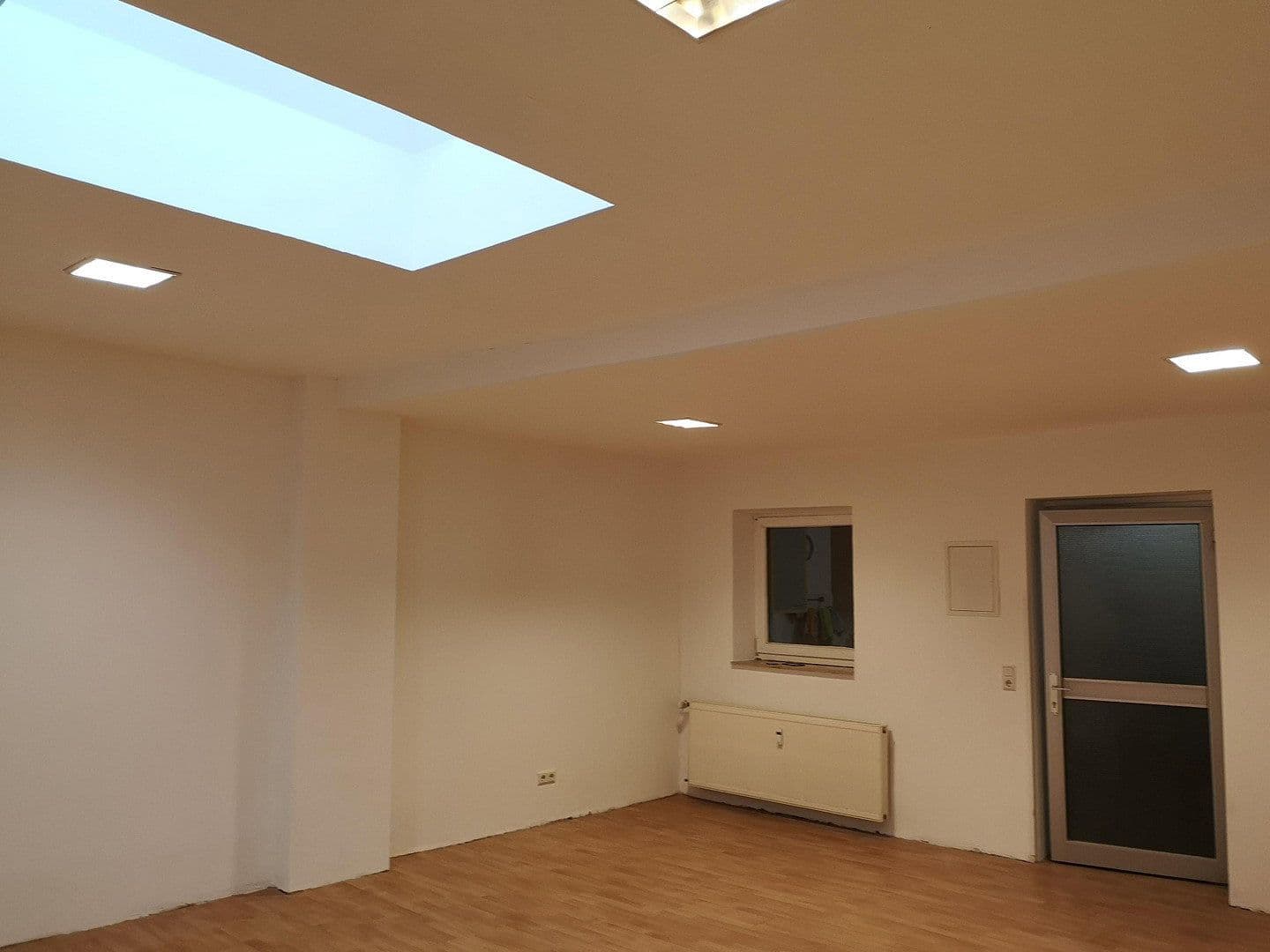 Predaj domu 404 m², pozemek 172 m², Köln, Severné Porýnie - Westfálsko Predaj domu 404 m², pozemek 172 m², Köln, Severné Porýnie - Westfálsko