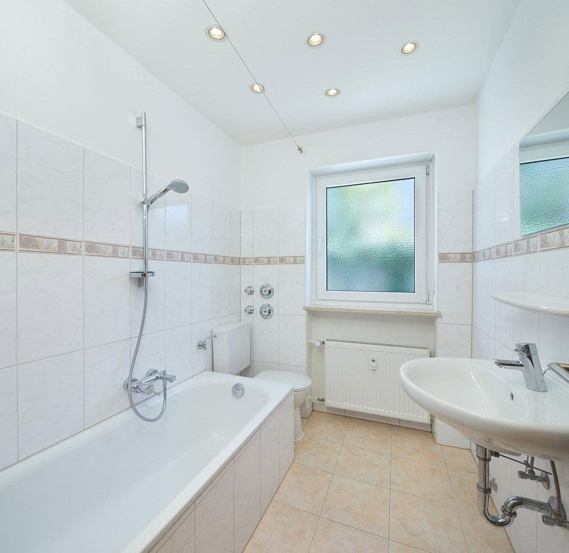 Predaj domu 235 m², pozemek 408 m², Vaterstetten, Bavorsko Predaj domu 235 m², pozemek 408 m², Vaterstetten, Bavorsko