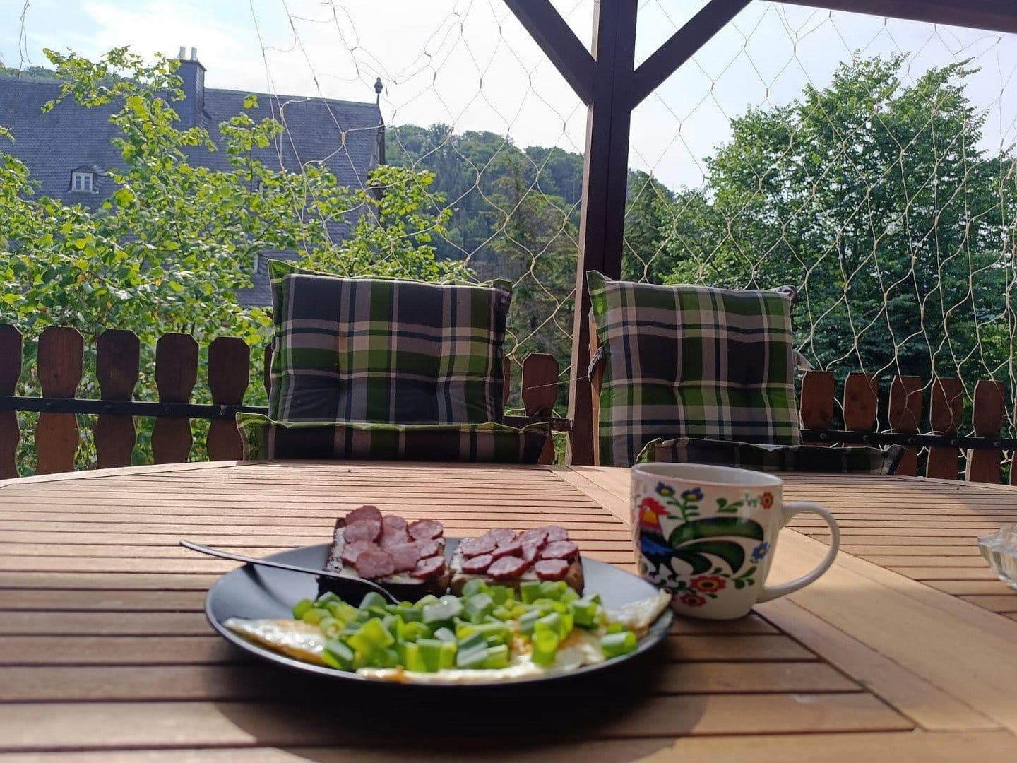 Predaj domu 288 m², pozemek 880 m², Immighäuser Str.7, Vöhl, Hesensko Predaj domu 288 m², pozemek 880 m², Immighäuser Str.7, Vöhl, Hesensko