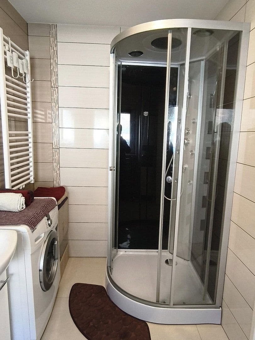 Predaj domu 288 m², pozemek 880 m², Immighäuser Str.7, Vöhl, Hesensko Predaj domu 288 m², pozemek 880 m², Immighäuser Str.7, Vöhl, Hesensko