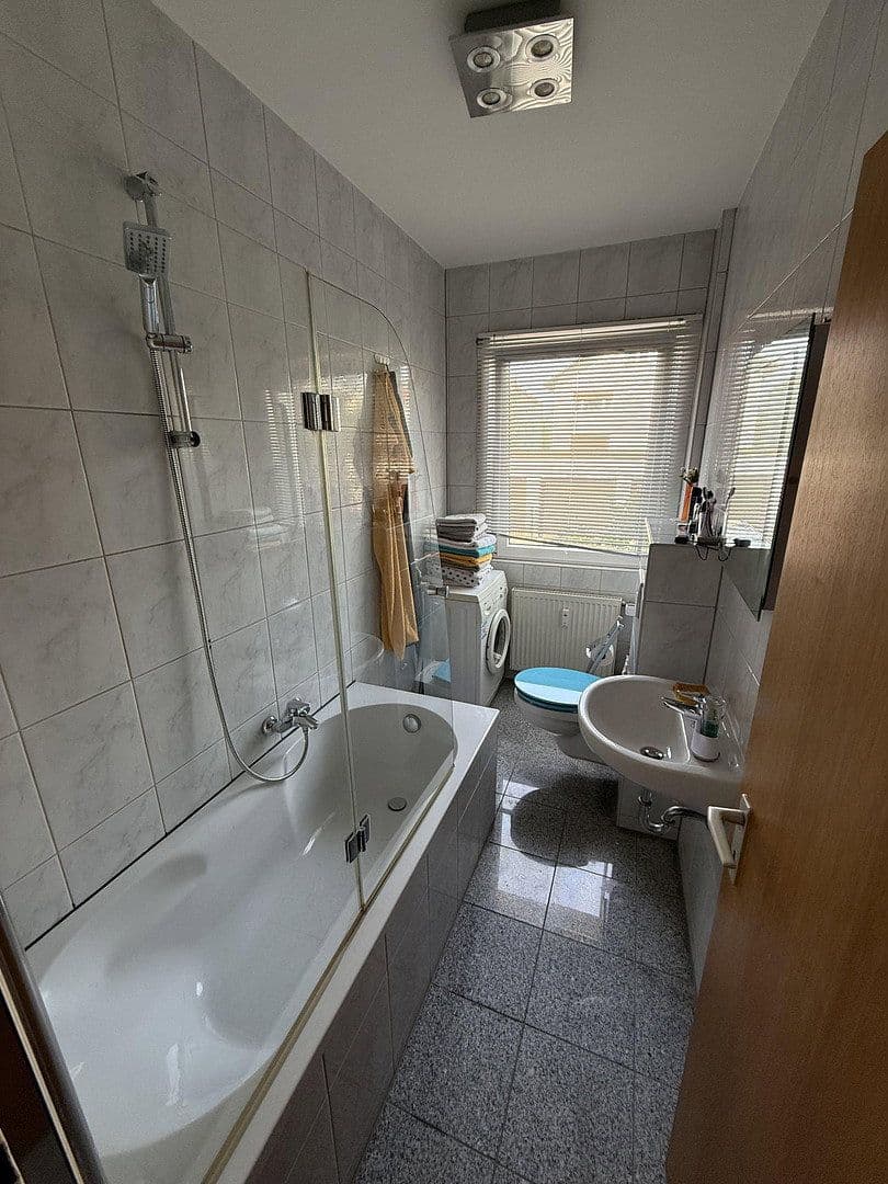 Predaj bytu 1-izbový 40 m², Ludwigshafen am Rhein, Porýnie-Falcko Predaj bytu 1-izbový 40 m², Ludwigshafen am Rhein, Porýnie-Falcko