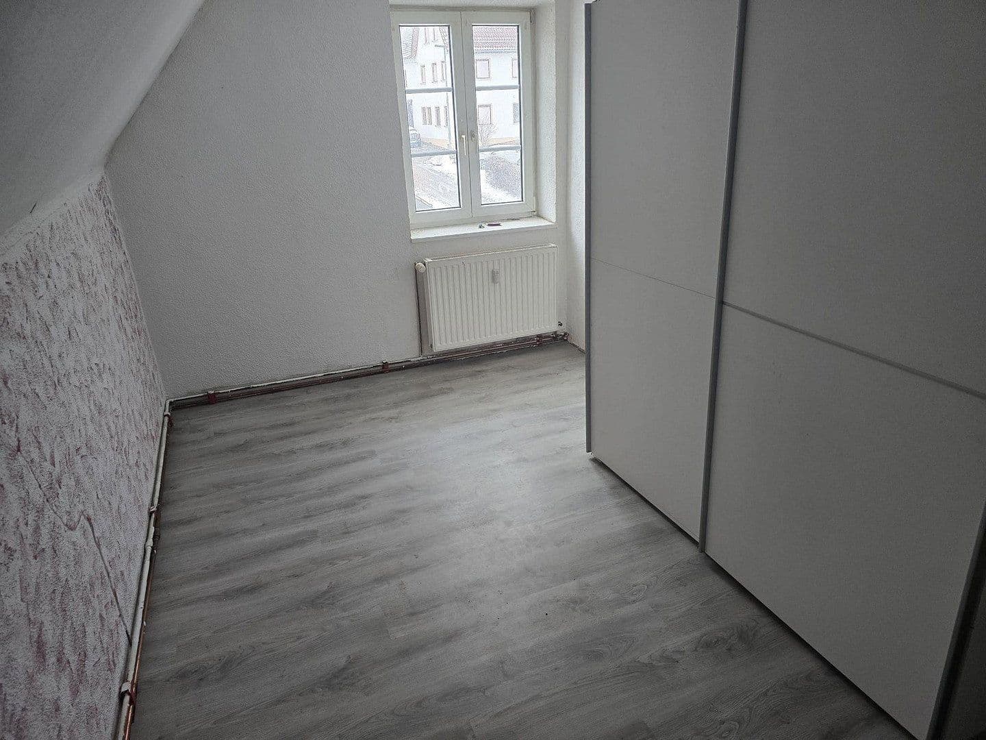 Predaj domu 617 m², pozemek 770 m², Rathausplatz 11, Kirchhaslach, Bavorsko Predaj domu 617 m², pozemek 770 m², Rathausplatz 11, Kirchhaslach, Bavorsko