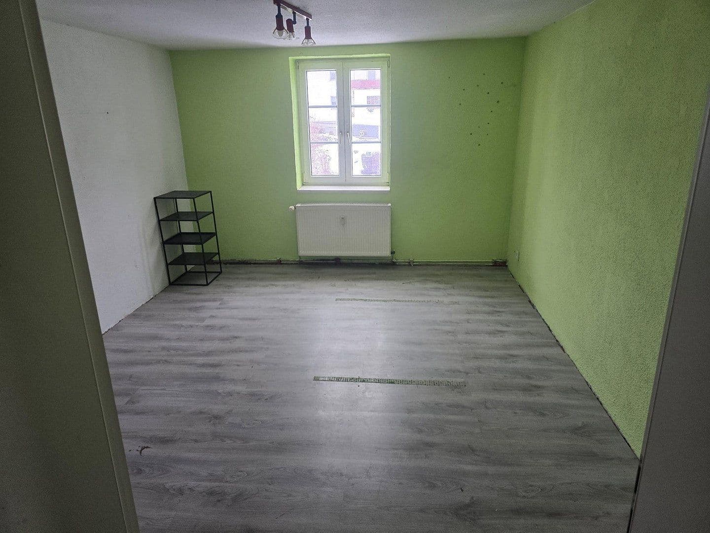 Predaj domu 617 m², pozemek 770 m², Rathausplatz 11, Kirchhaslach, Bavorsko Predaj domu 617 m², pozemek 770 m², Rathausplatz 11, Kirchhaslach, Bavorsko