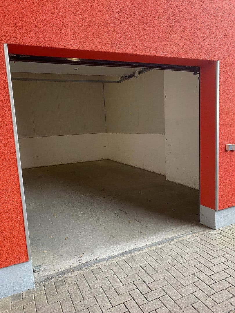 Prenájom nebytového priestoru 47 m², Lankwitzer Strasse 25, Berlin, Berlín Prenájom nebytového priestoru 47 m², Lankwitzer Strasse 25, Berlin, Berlín