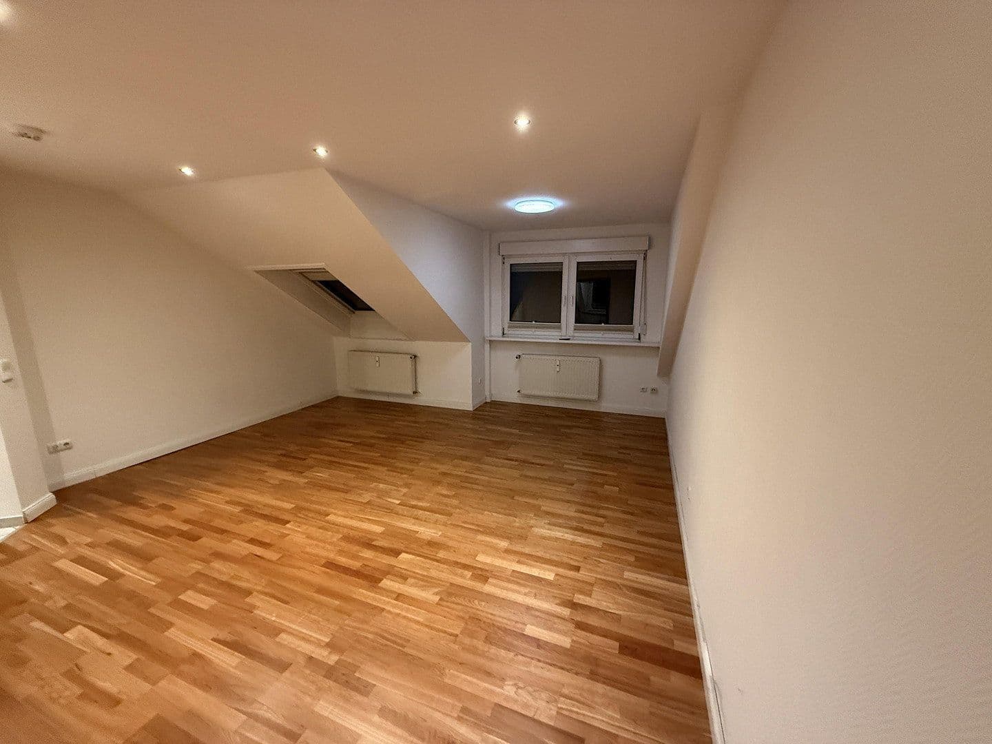 Prenájom bytu 2-izbový 58 m², Brunhildenweg 20, Gelsenkirchen, Severné Porýnie - Westfálsko Prenájom bytu 2-izbový 58 m², Brunhildenweg 20, Gelsenkirchen, Severné Porýnie - Westfálsko