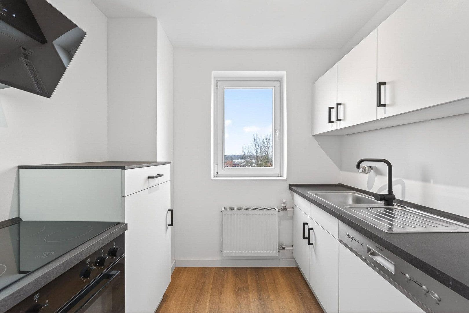 Prenájom bytu 2-izbový 50 m², Flensburg, Šlezvicko-Holštajnsko Prenájom bytu 2-izbový 50 m², Flensburg, Šlezvicko-Holštajnsko