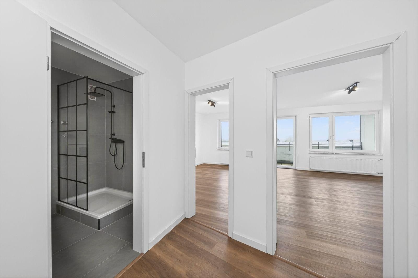 Prenájom bytu 2-izbový 50 m², Flensburg, Šlezvicko-Holštajnsko Prenájom bytu 2-izbový 50 m², Flensburg, Šlezvicko-Holštajnsko