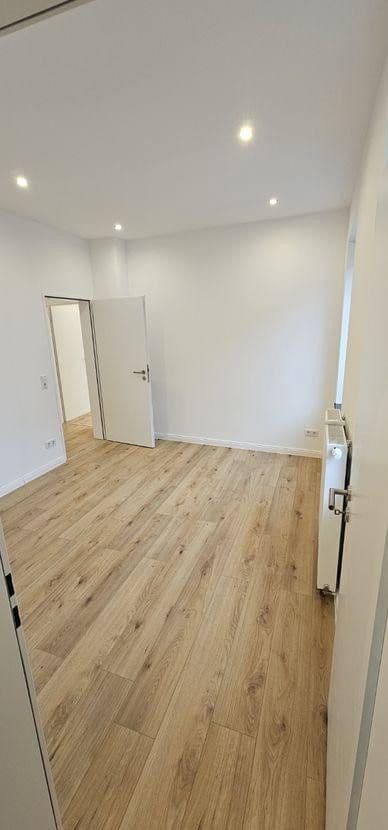 Predaj domu 252 m², pozemek 252 m², Warendorpstraße 25, Lübeck, Šlezvicko-Holštajnsko Predaj domu 252 m², pozemek 252 m², Warendorpstraße 25, Lübeck, Šlezvicko-Holštajnsko