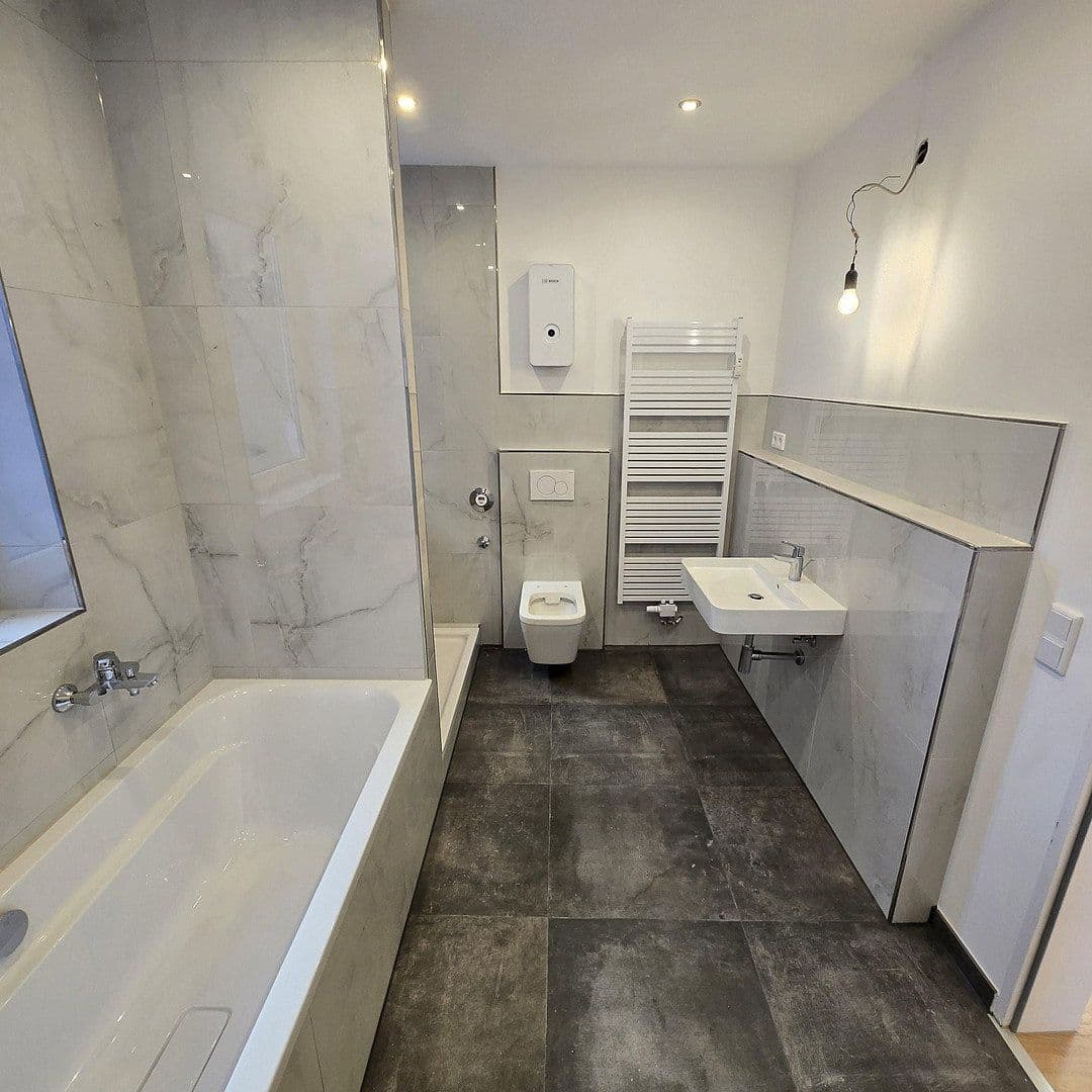 Predaj domu 252 m², pozemek 252 m², Warendorpstraße 25, Lübeck, Šlezvicko-Holštajnsko Predaj domu 252 m², pozemek 252 m², Warendorpstraße 25, Lübeck, Šlezvicko-Holštajnsko