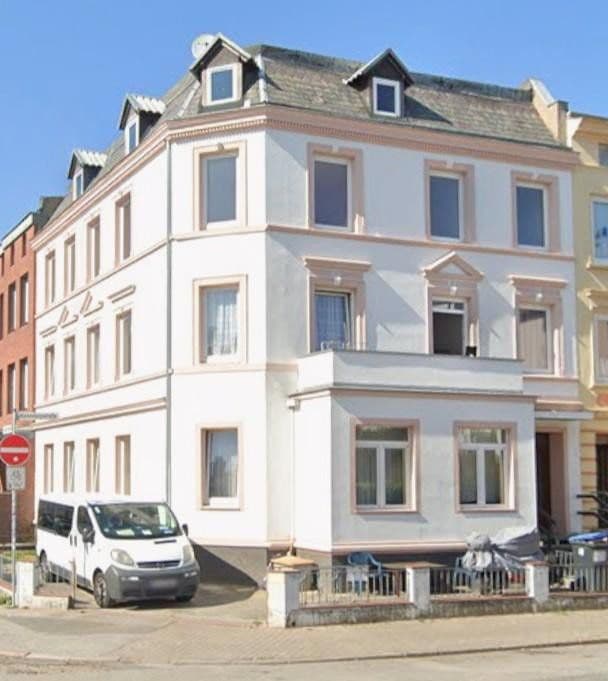 Predaj domu 252 m², pozemek 252 m², Warendorpstraße 25, Lübeck, Šlezvicko-Holštajnsko Predaj domu 252 m², pozemek 252 m², Warendorpstraße 25, Lübeck, Šlezvicko-Holštajnsko