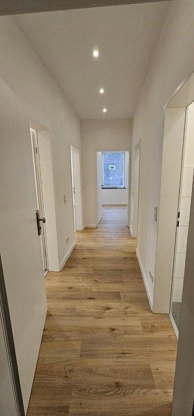 Predaj domu 252 m², pozemek 252 m², Warendorpstraße 25, Lübeck, Šlezvicko-Holštajnsko Predaj domu 252 m², pozemek 252 m², Warendorpstraße 25, Lübeck, Šlezvicko-Holštajnsko