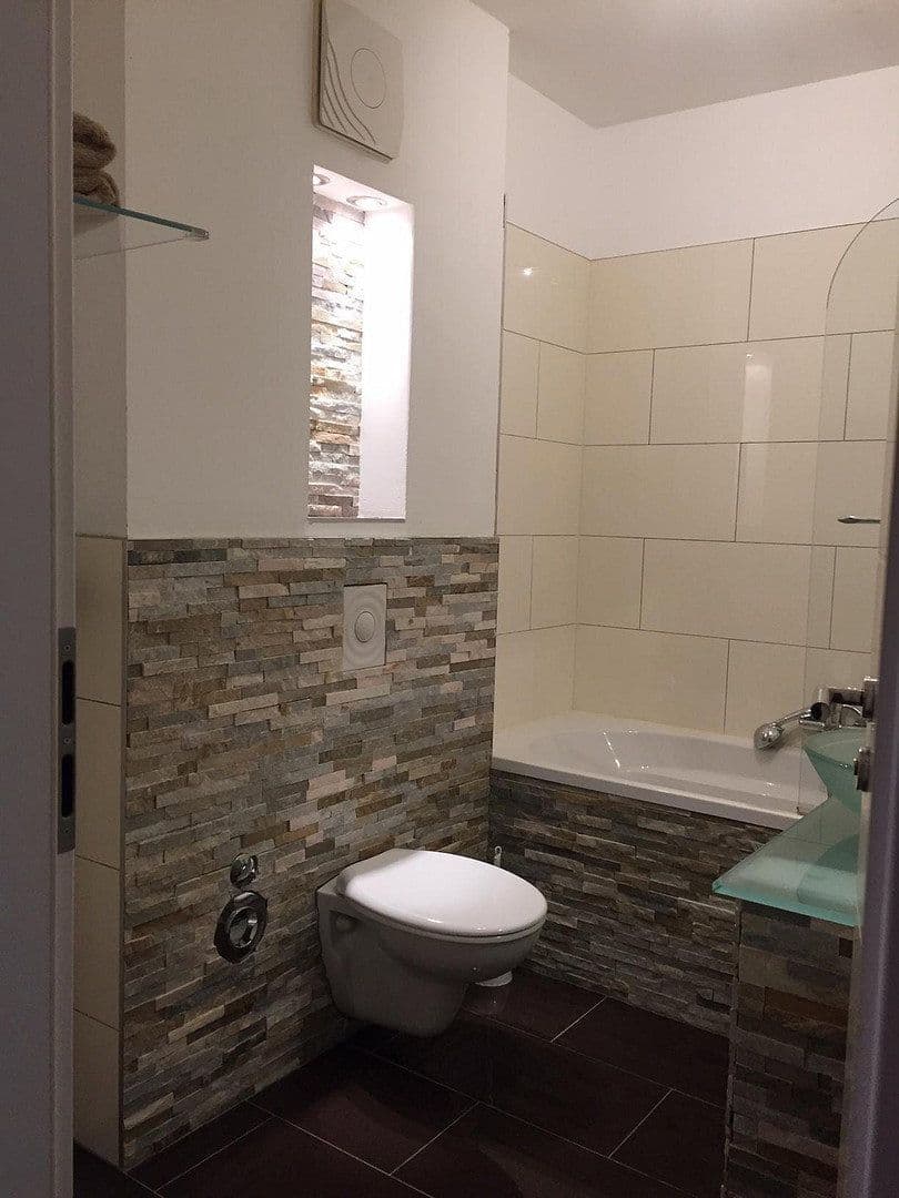 Prenájom bytu 1-izbový 40 m², Hildesheimer Str. 105b, Vechelde, Dolné Sasko Prenájom bytu 1-izbový 40 m², Hildesheimer Str. 105b, Vechelde, Dolné Sasko