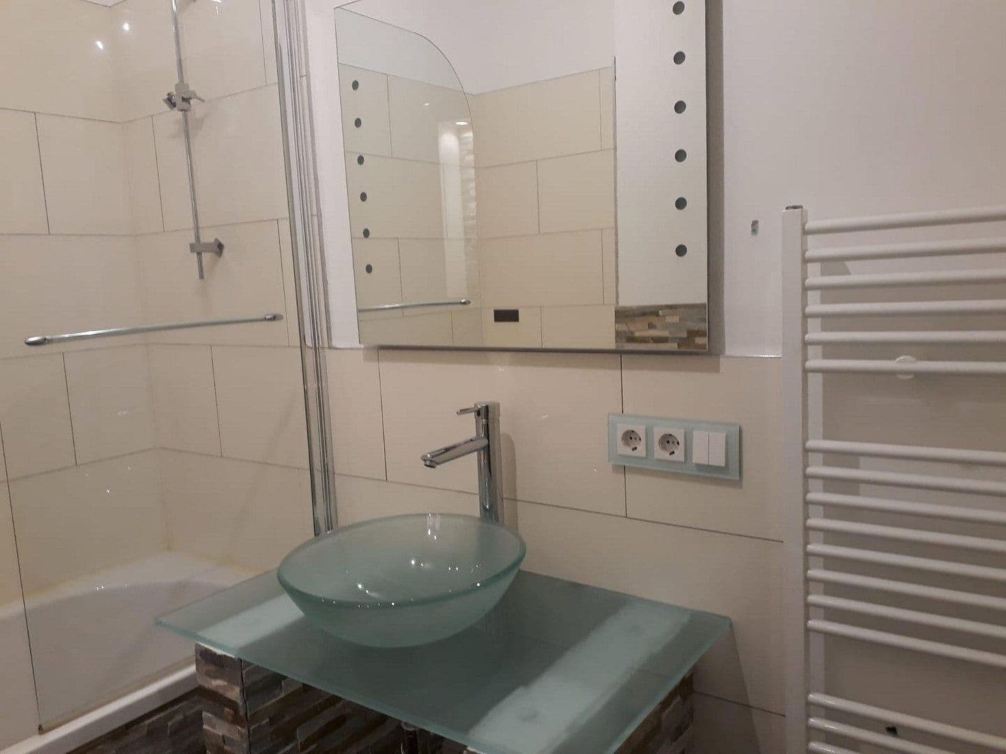 Prenájom bytu 1-izbový 40 m², Hildesheimer Str. 105b, Vechelde, Dolné Sasko Prenájom bytu 1-izbový 40 m², Hildesheimer Str. 105b, Vechelde, Dolné Sasko