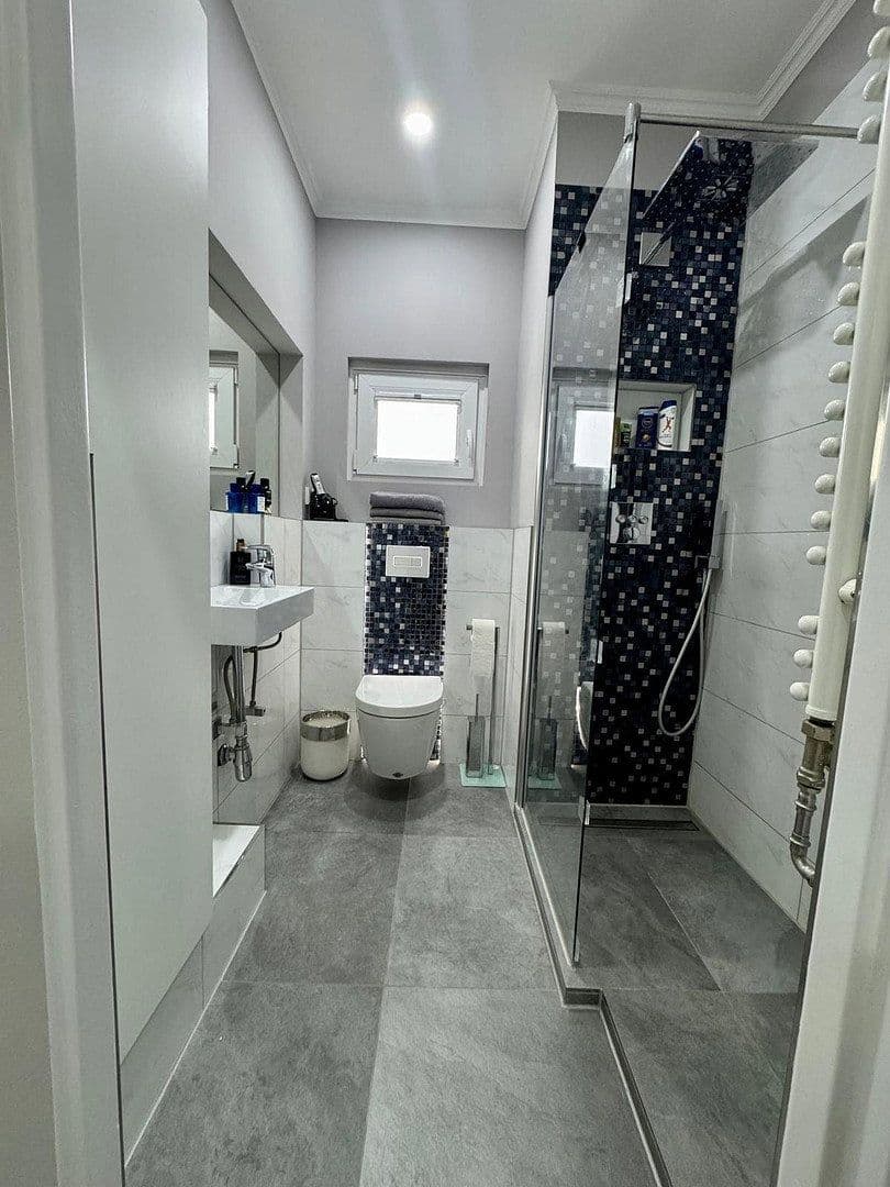 Predaj bytu 2-izbový 50 m², Hubertusallee 6, Berlin, Berlín Predaj bytu 2-izbový 50 m², Hubertusallee 6, Berlin, Berlín