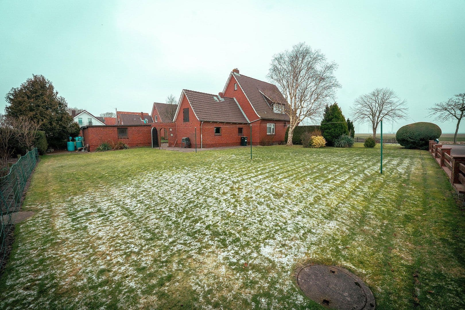 Predaj domu 108 m², pozemek 981 m², Oederquart, Dolné Sasko Predaj domu 108 m², pozemek 981 m², Oederquart, Dolné Sasko