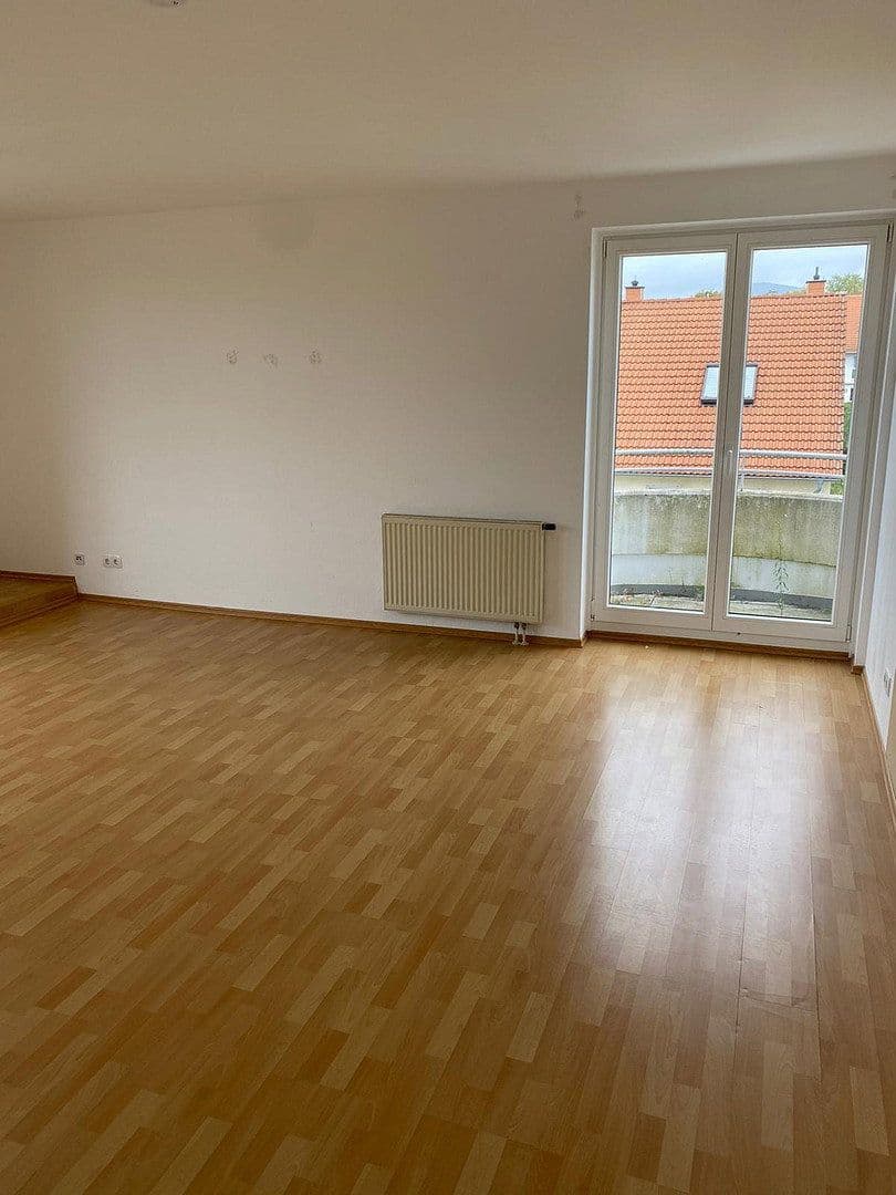 Prenájom bytu 3-izbový 82 m², Im Kohlruss 7, Liederbach am Taunus, Hesensko Prenájom bytu 3-izbový 82 m², Im Kohlruss 7, Liederbach am Taunus, Hesensko