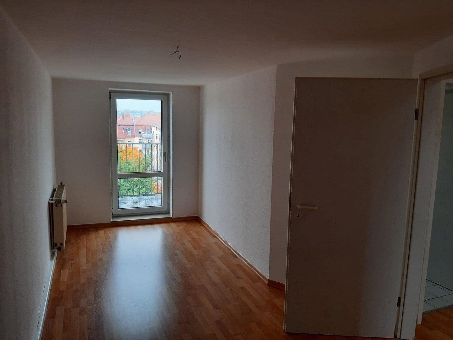 Prenájom bytu 3-izbový 86 m², Gera, Durínsko Prenájom bytu 3-izbový 86 m², Gera, Durínsko