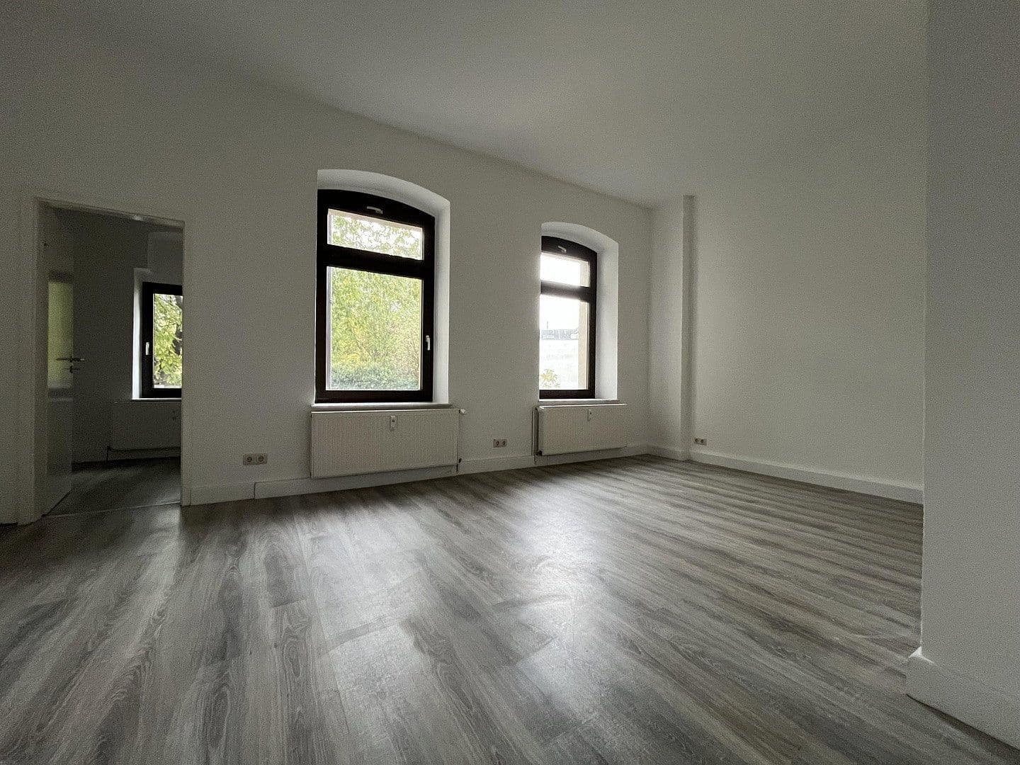 Prenájom bytu 3-izbový 78 m², Kolpingstraße 36, Zwickau, Sasko Prenájom bytu 3-izbový 78 m², Kolpingstraße 36, Zwickau, Sasko
