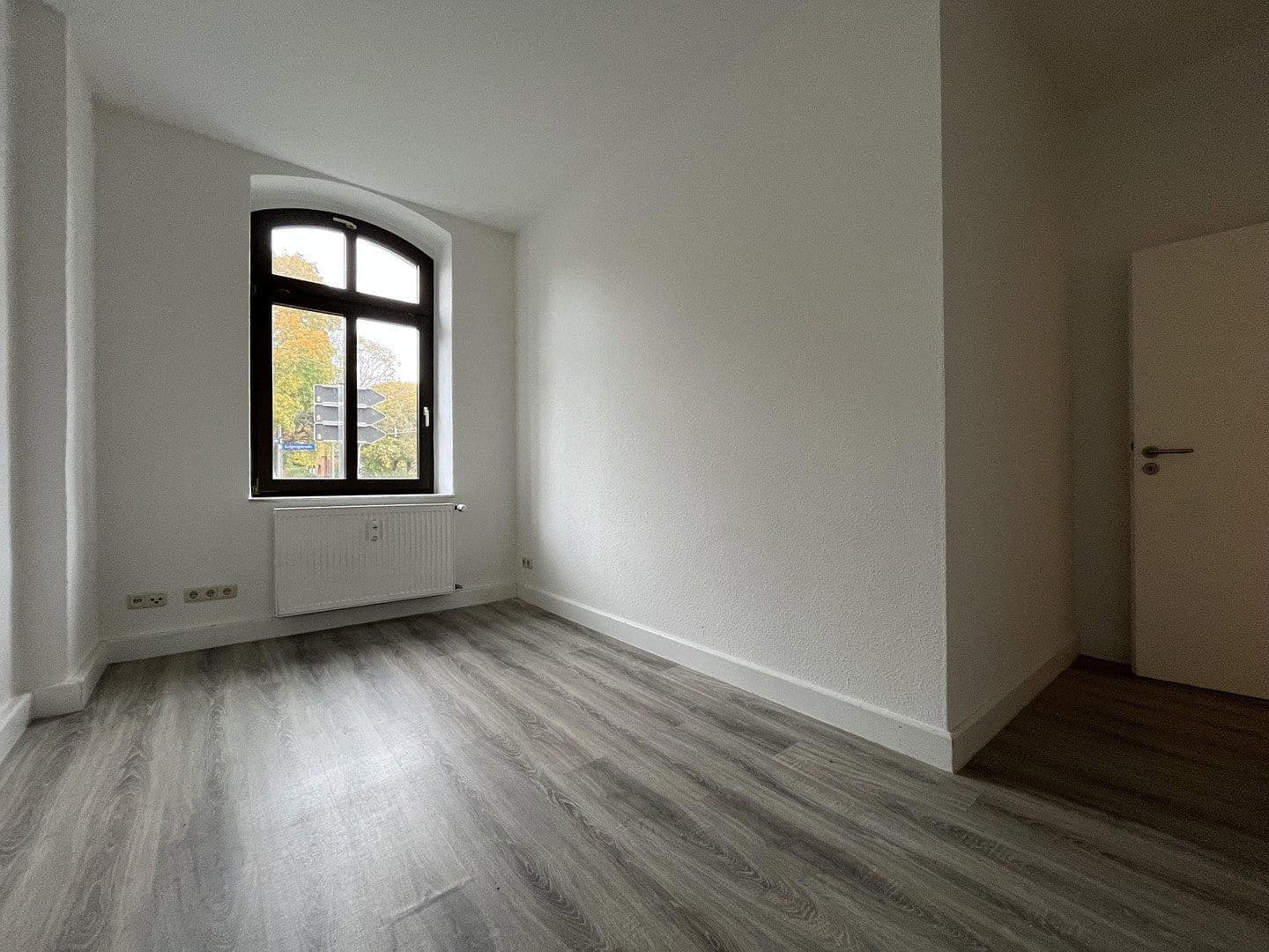 Prenájom bytu 3-izbový 78 m², Kolpingstraße 36, Zwickau, Sasko Prenájom bytu 3-izbový 78 m², Kolpingstraße 36, Zwickau, Sasko