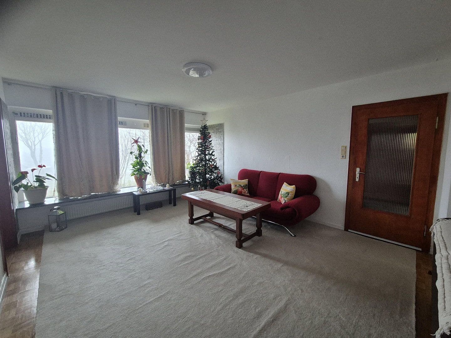 Prenájom domu 190 m², pozemek 1.200 m², Itzehoe, Šlezvicko-Holštajnsko Prenájom domu 190 m², pozemek 1.200 m², Itzehoe, Šlezvicko-Holštajnsko