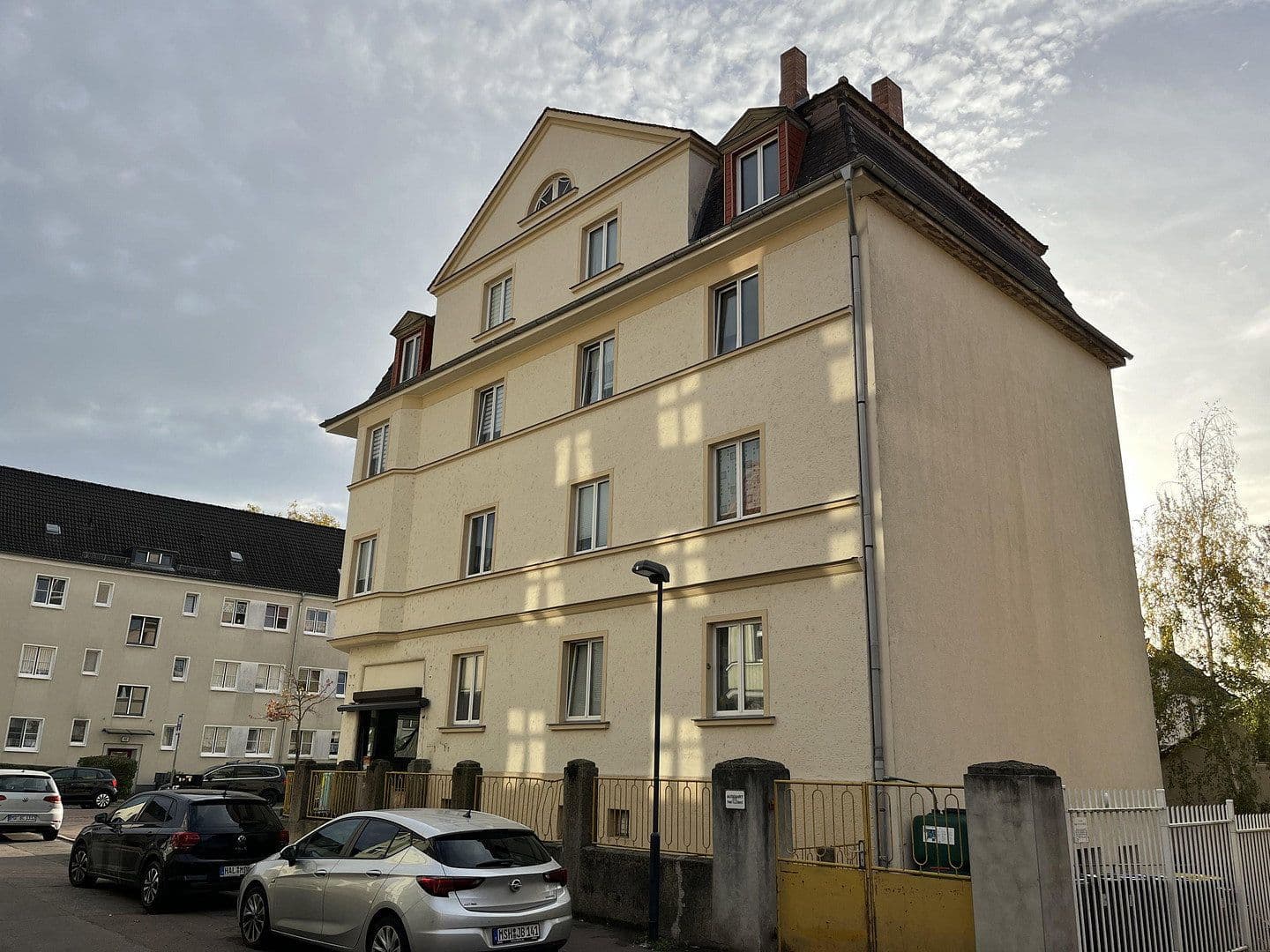 Prenájom bytu 2-izbový 87 m², Mötzlicherstrasse 3, Halle an der Saale, Sasko-Anhaltsko Prenájom bytu 2-izbový 87 m², Mötzlicherstrasse 3, Halle an der Saale, Sasko-Anhaltsko