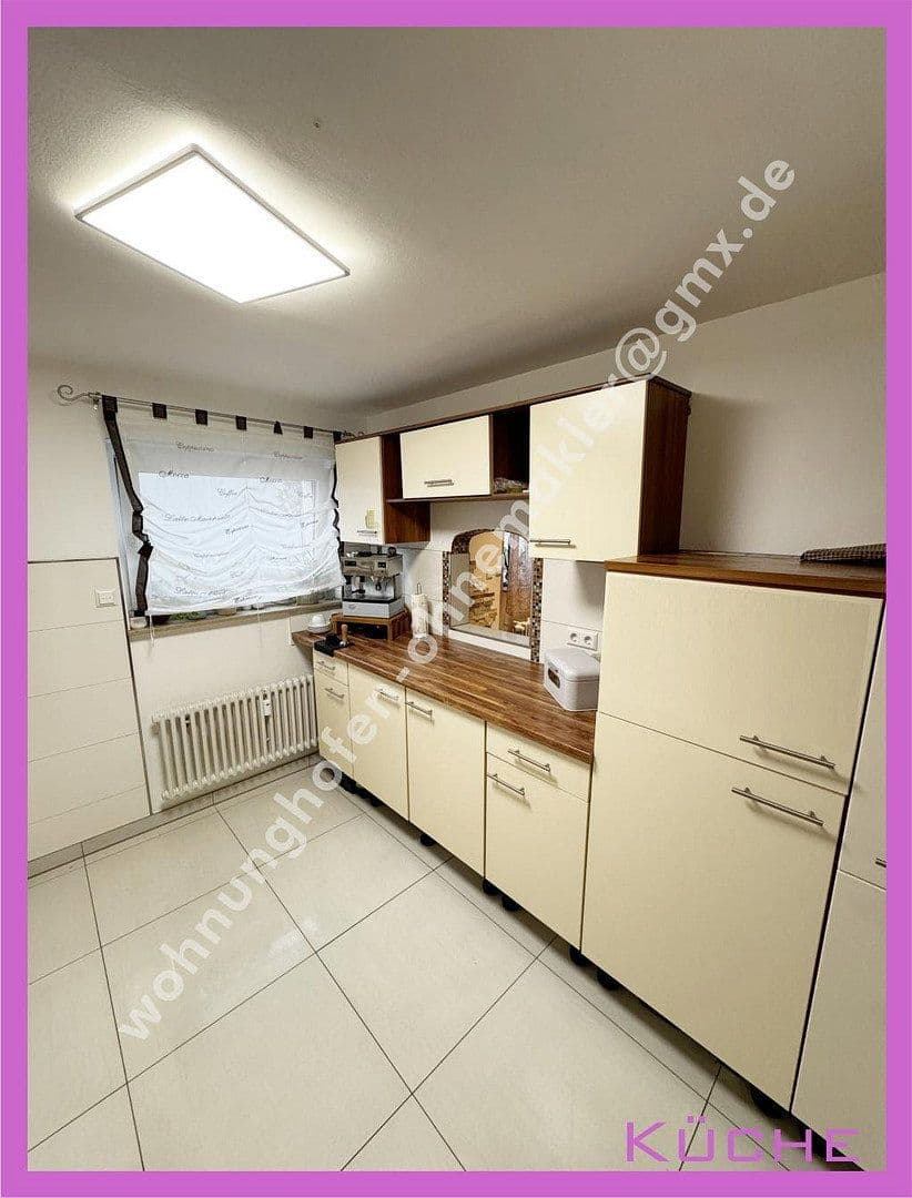 Predaj bytu 3-izbový 82 m², Stuttgart, Bádensko-Wurttembersko Predaj bytu 3-izbový 82 m², Stuttgart, Bádensko-Wurttembersko