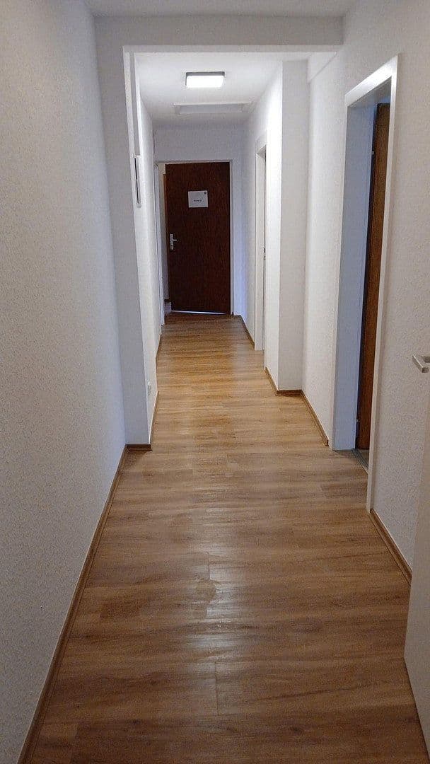 Predaj nebytového priestoru 1.445 m², Bad Soden-Salmünster, Hesensko Predaj nebytového priestoru 1.445 m², Bad Soden-Salmünster, Hesensko