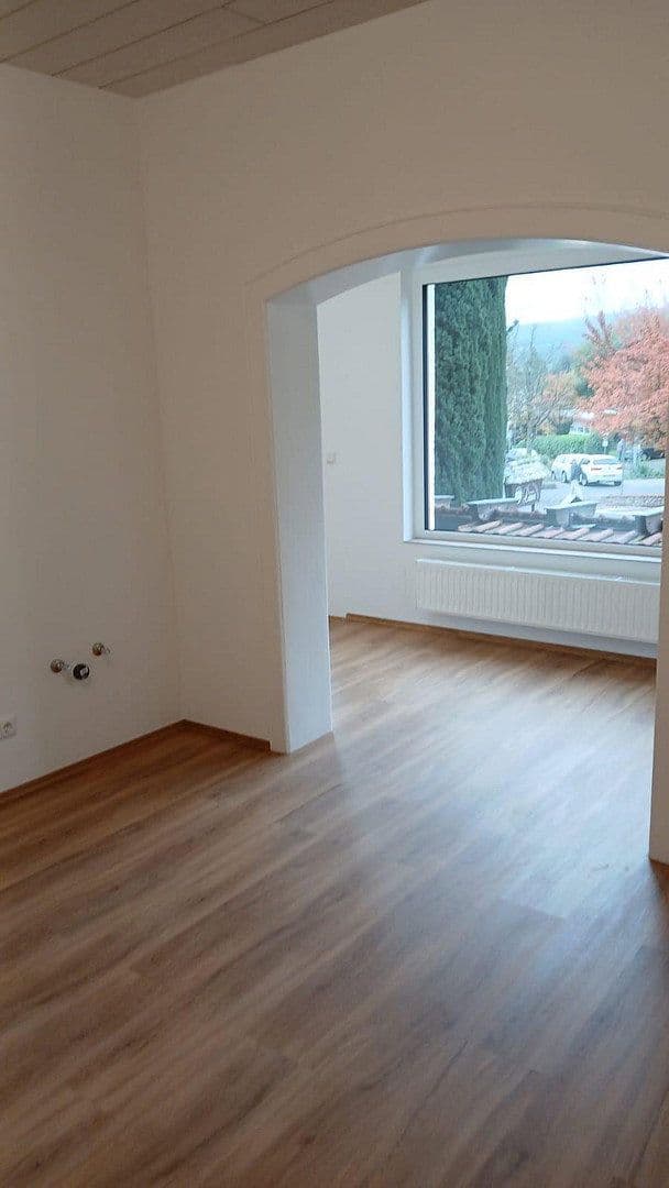 Predaj nebytového priestoru 1.445 m², Bad Soden-Salmünster, Hesensko Predaj nebytového priestoru 1.445 m², Bad Soden-Salmünster, Hesensko