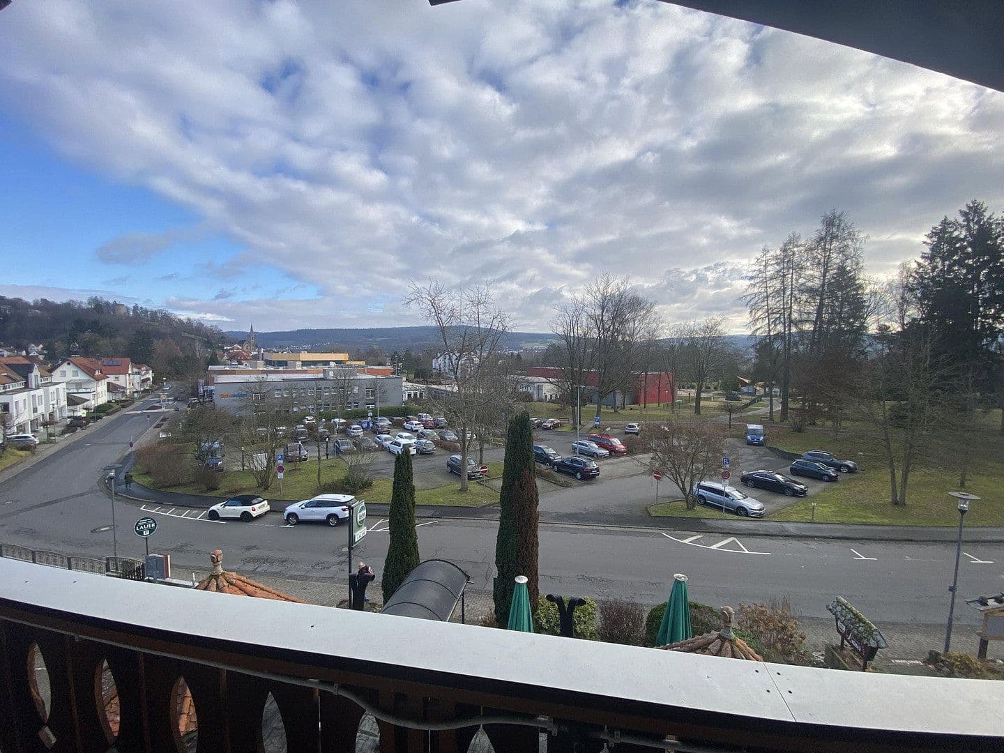 Predaj nebytového priestoru 1.445 m², Bad Soden-Salmünster, Hesensko Predaj nebytového priestoru 1.445 m², Bad Soden-Salmünster, Hesensko