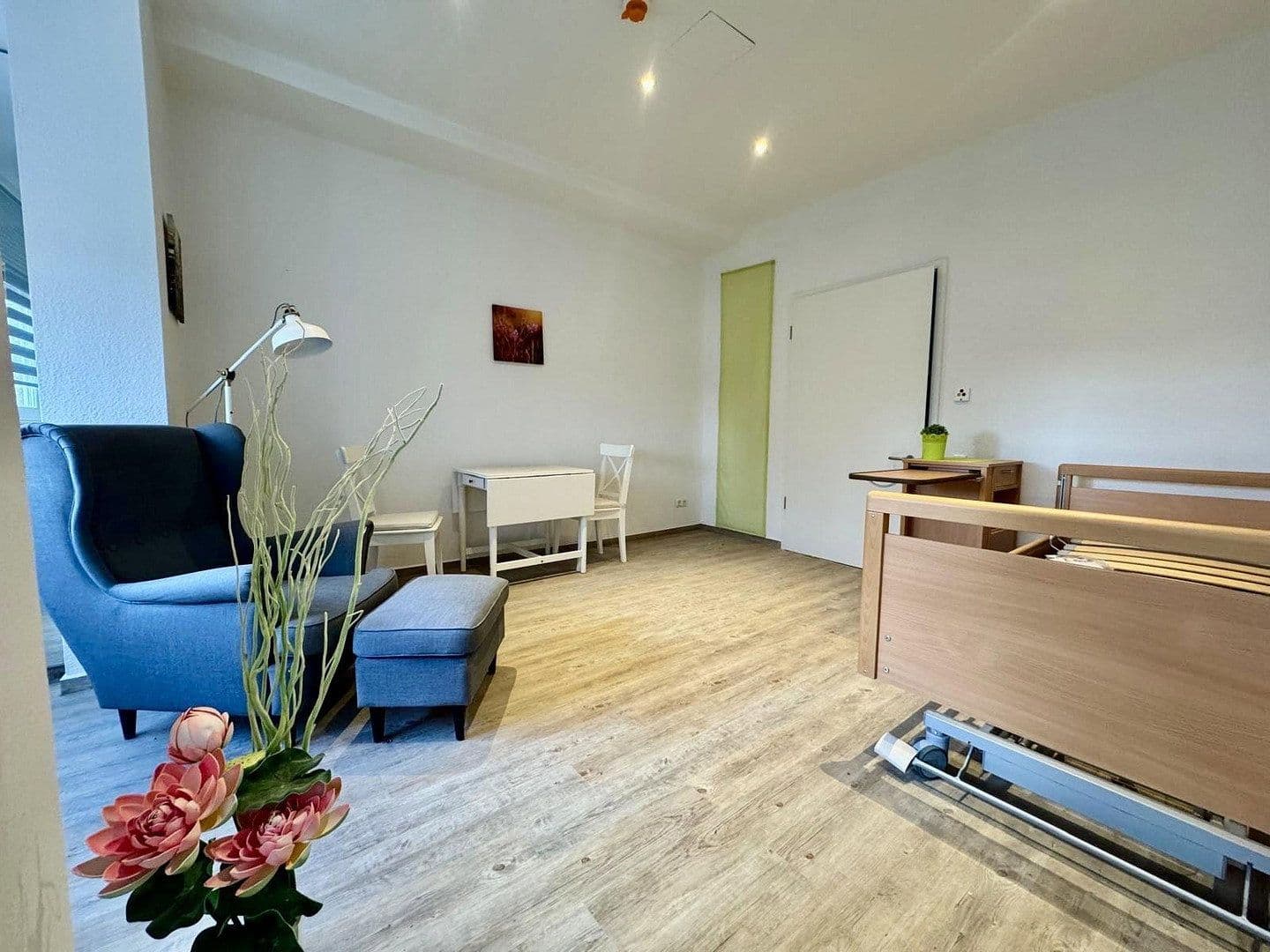 Predaj domu 7.645 m², pozemek 10.000 m², Nidda, Hesensko Predaj domu 7.645 m², pozemek 10.000 m², Nidda, Hesensko