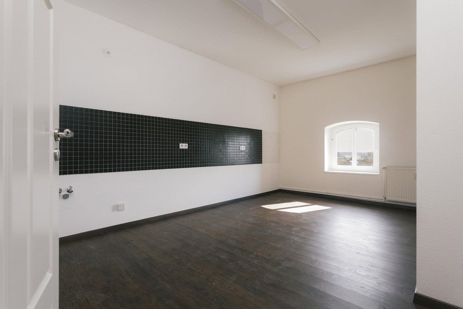 Prenájom bytu 3-izbový 85 m², Schwedter Str. 18, Angermünde, Brandenbursko Prenájom bytu 3-izbový 85 m², Schwedter Str. 18, Angermünde, Brandenbursko